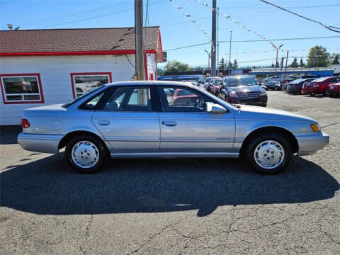 1995 Ford Taurus GL