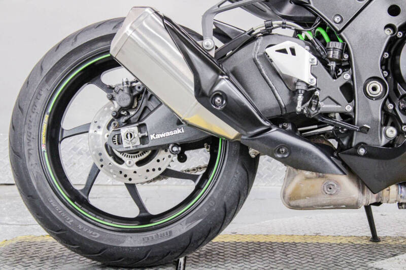 2017 Kawasaki Ninja ZX-10RR