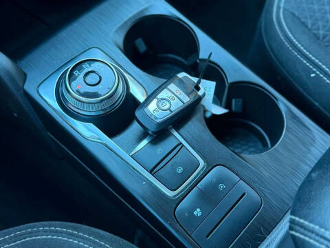 2025 Ford Escape Active