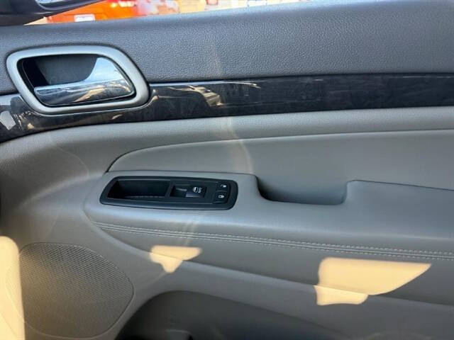 2012 Jeep Grand Cherokee Laredo X