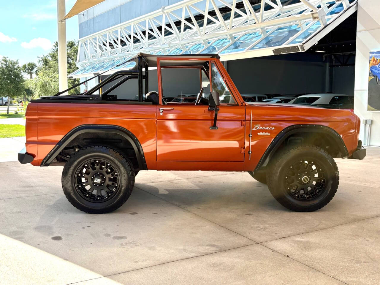 1967 Ford Bronco 4