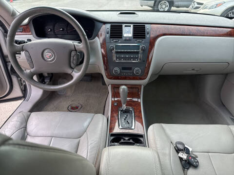2006 Cadillac DTS Luxury III