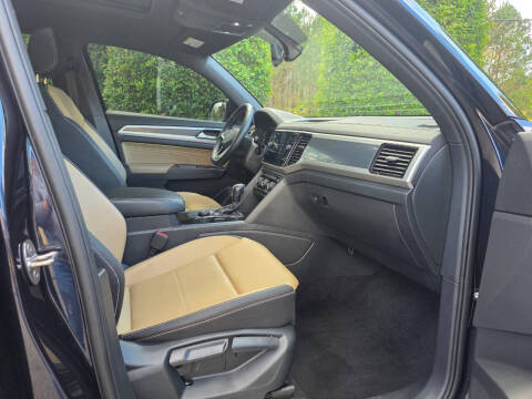 2022 Volkswagen Atlas Cross Sport V6 SE 4Motion