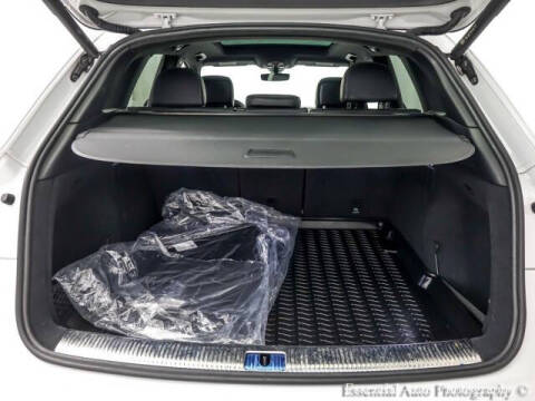 2022 Audi SQ5 3.0T quattro Premium Plus