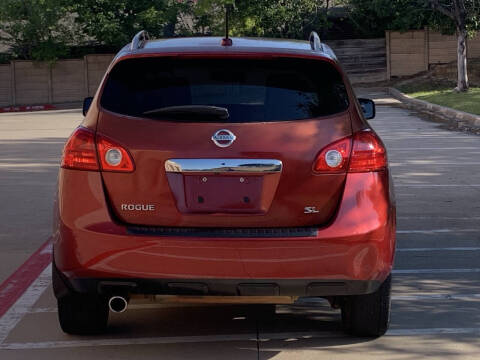 2011 Nissan Rogue SV