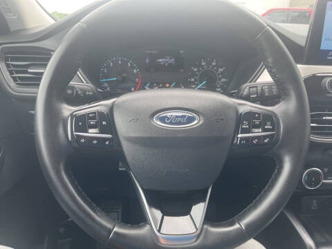 2022 Ford Escape SE
