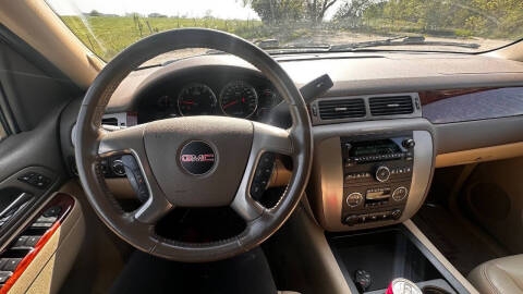 2011 GMC Yukon XL SLT
