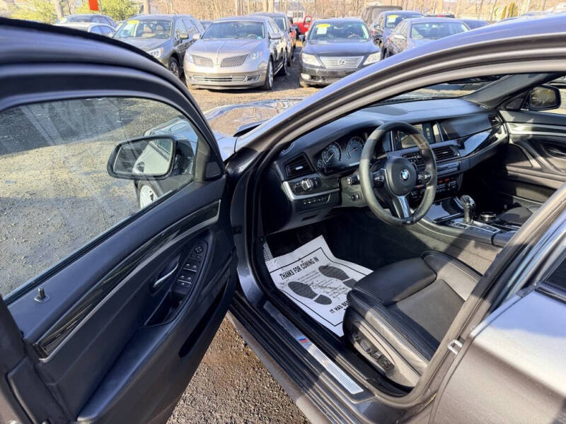 2016 BMW 5 Series 550i xDrive