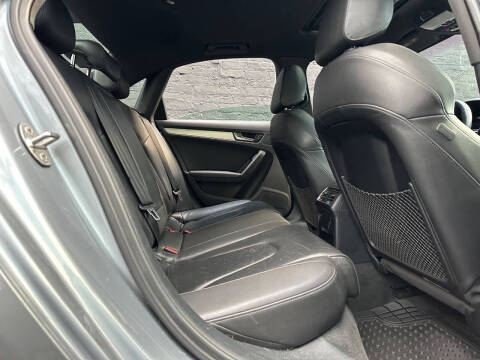 2016 Audi A4 2.0T quattro Premium Plus