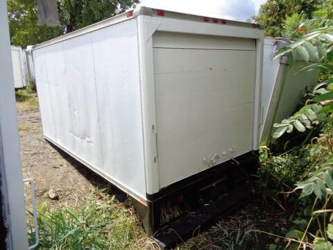 2012 16 Ft Van Body Supreme