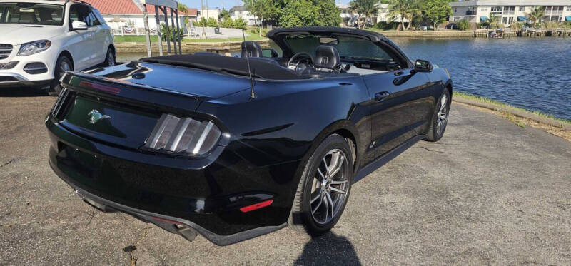 2017 Ford Mustang EcoBoost Premium