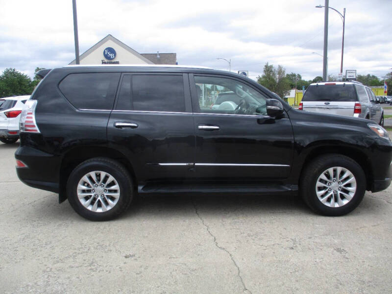 2017 Lexus GX 460