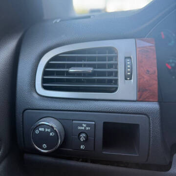 2013 Chevrolet Suburban LT