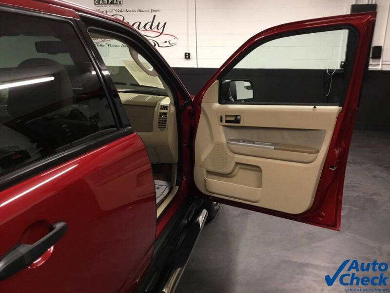 2011 Ford Escape XLT