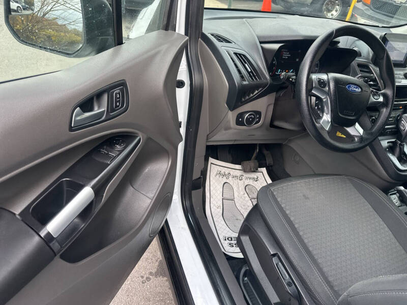 2020 Ford Transit Connect XLT