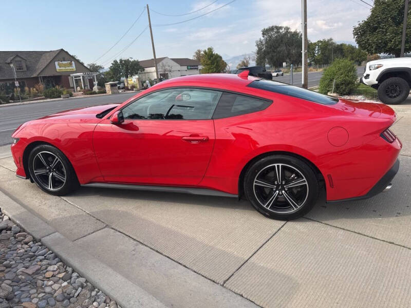 2024 Ford Mustang EcoBoost