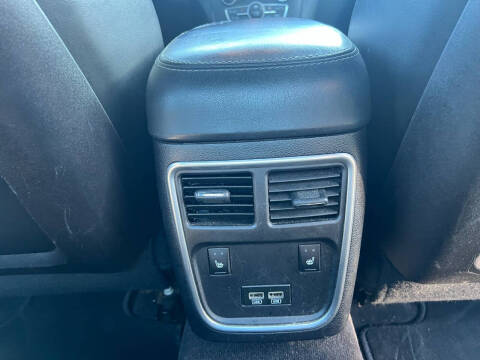 2015 Dodge Charger SXT