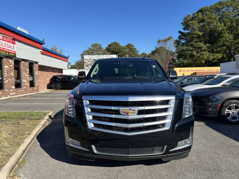 2016 Cadillac Escalade Luxury Collection