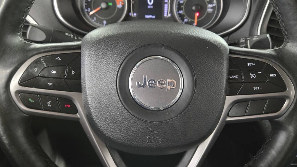 2019 Jeep Cherokee for sale at NJ Car Buyer in Jersey City, NJ