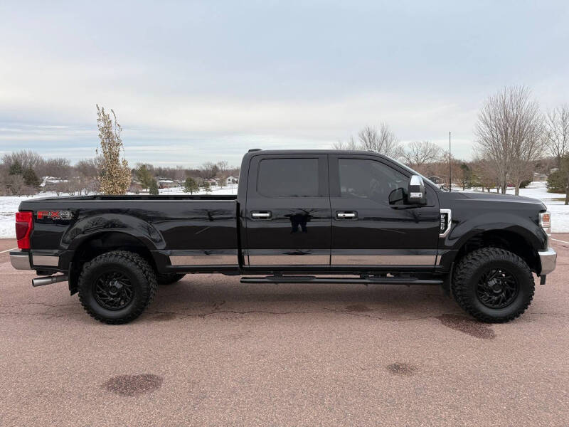 2022 Ford F-350 Super Duty Lariat