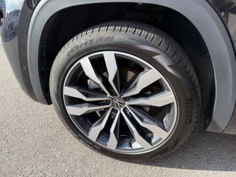 2022 Volkswagen Atlas Cross Sport V6 SEL Premium R-Line 4Motion