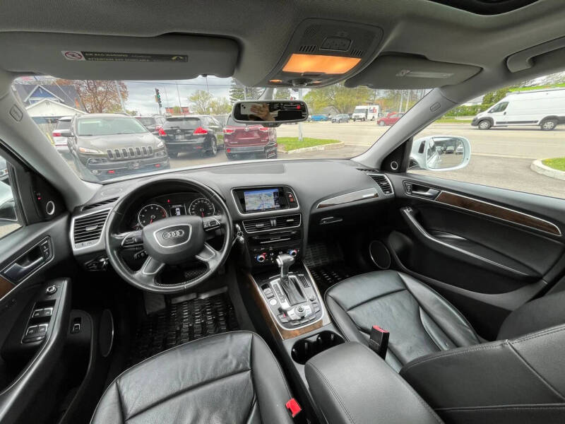2016 Audi Q5 2.0T quattro Premium Plus
