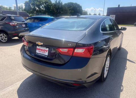 2017 Chevrolet Malibu LT