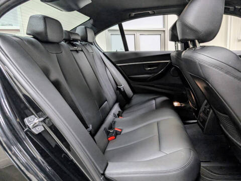 2017 BMW 3 Series 330e iPerformance