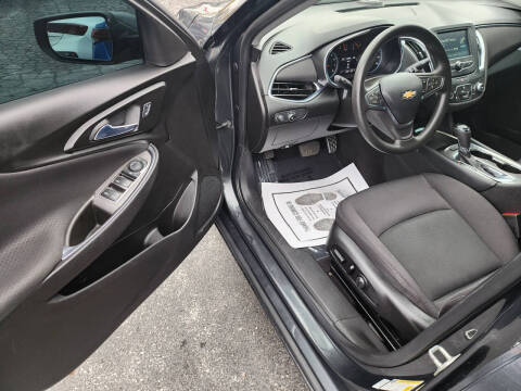 2017 Chevrolet Malibu LT