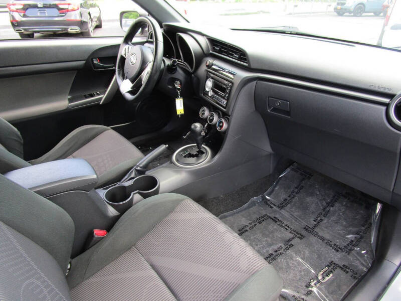 2011 Scion tC