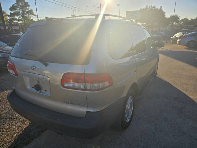 2002 Toyota Sienna for sale at Mac Motors in Arlington, TX