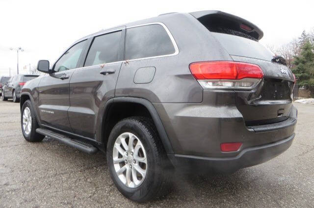 2016 Jeep Grand Cherokee Laredo E photo 28