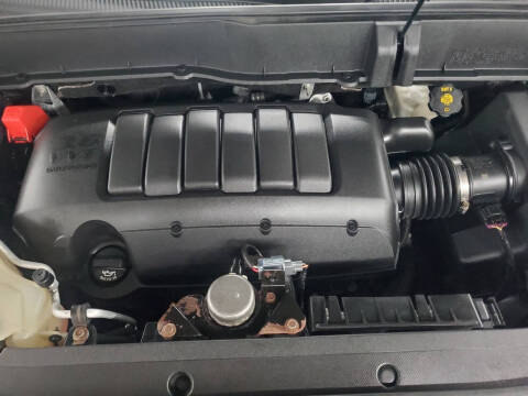 2011 Chevrolet Traverse LS