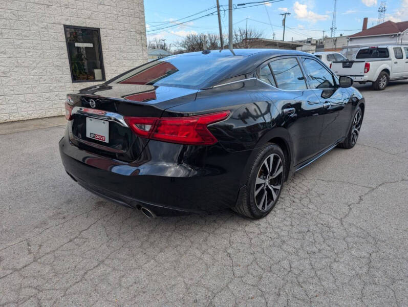 2017 Nissan Maxima