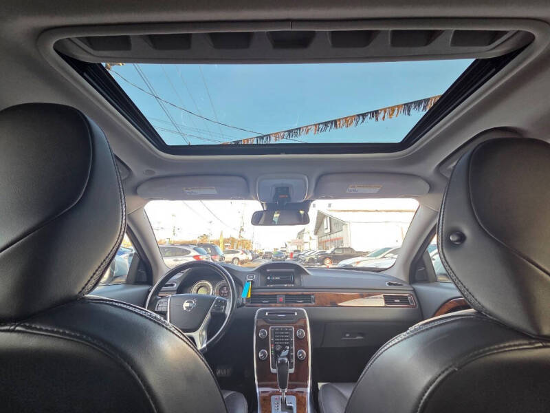 2012 Volvo XC70 3.2 Premier Plus