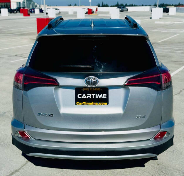 2018 Toyota RAV4 Adventure