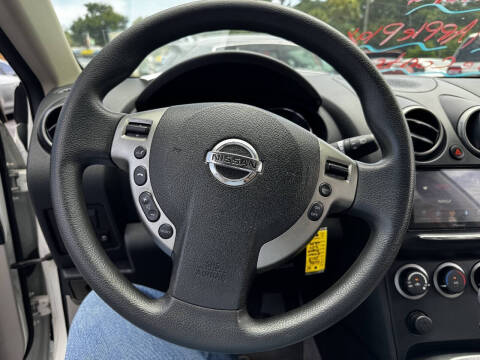 2015 Nissan Rogue Select S
