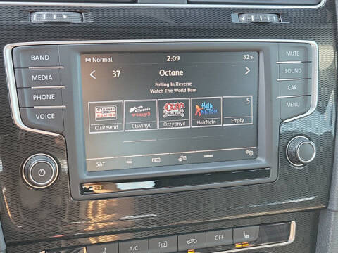 2016 Volkswagen Golf GTI S