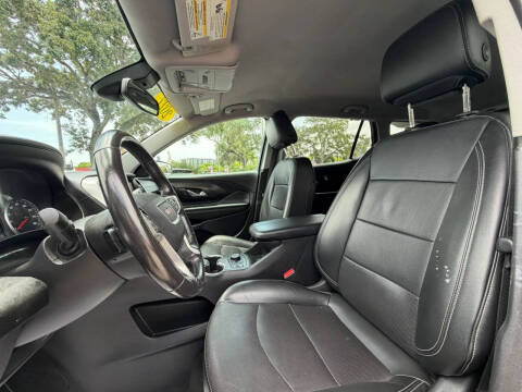 2022 GMC Terrain SLT