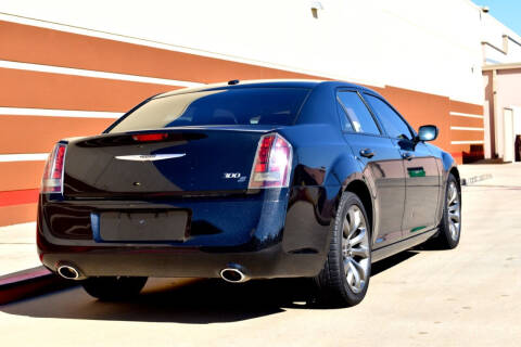 2015 Chrysler 300 Limited