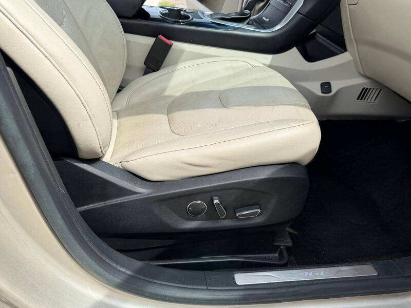 2018 Ford Edge Titanium