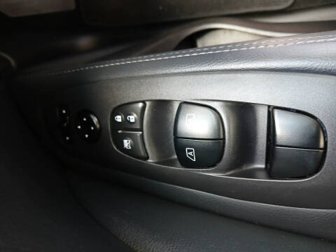 2013 Nissan Pathfinder Platinum