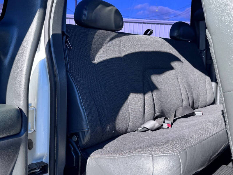 2001 Chevrolet Silverado 1500 LS