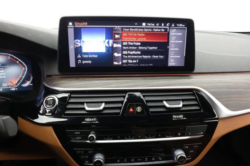 2023 BMW 5 Series 530i