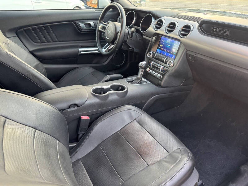 2020 Ford Mustang EcoBoost Premium