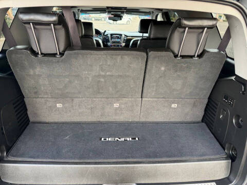 2017 GMC Yukon Denali