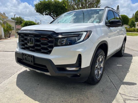 2023 Honda Passport for sale at VALERISA AUTO in Davie FL