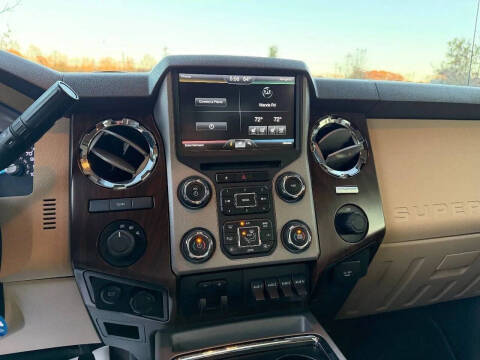 2015 Ford F-450 Super Duty Lariat