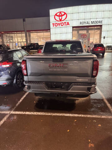 2025 GMC Sierra 1500 Elevation Standard