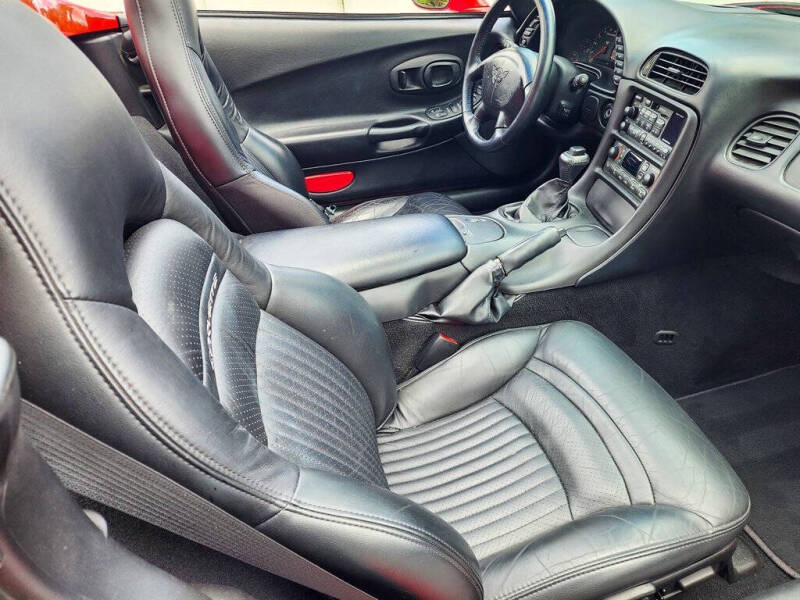 2004 Chevrolet Corvette